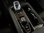 Volvo XC90 2.0 T8 Plug-in hybrid AWD Ultra Black Edition B&W | 22" | TREKHAAK | LUCHTVERING | MASSAGE