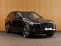 Volvo XC90 2.0 T8 Plug-in hybrid AWD Ultra Black Edition B&W | 22" | TREKHAAK | LUCHTVERING | MASSAGE