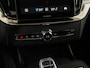 Volvo XC90 2.0 T8 Plug-in hybrid AWD Ultra Black Edition B&W | 22" | TREKHAAK | LUCHTVERING | MASSAGE