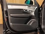 Volvo XC90 2.0 T8 Plug-in hybrid AWD Ultra Black Edition B&W | 22" | TREKHAAK | LUCHTVERING | MASSAGE