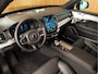 Volvo XC90 2.0 T8 Plug-in hybrid AWD Ultra Black Edition B&W | 22" | TREKHAAK | LUCHTVERING | MASSAGE