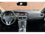 Volvo V40 Cross Country T3 Automaat Edition+ | Afneembare trekhaak | Stoelverwarming | Navigatie | Volvo on Call | Climate control | Parkeersensoren achter | High performance audio | Dealeronderhouden