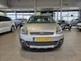 Ford Fiesta 1.4-16V Crossroad