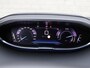 Peugeot 5008 1.2 145pk Hybrid Allure Pack Business 7-persoons | 3 stoelen achterin | Navigatie | Camera | Apple Carplay en Android Auto |