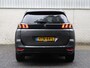 Peugeot 5008 1.2 145pk Hybrid Allure Pack Business 7-persoons | 3 stoelen achterin | Navigatie | Camera | Apple Carplay en Android Auto |