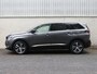 Peugeot 5008 1.2 145pk Hybrid Allure Pack Business 7-persoons | 3 stoelen achterin | Navigatie | Camera | Apple Carplay en Android Auto |