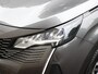 Peugeot 5008 1.2 145pk Hybrid Allure Pack Business 7-persoons | 3 stoelen achterin | Navigatie | Camera | Apple Carplay en Android Auto |