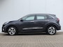 Kia Niro EV e-Niro DynamicLine 64 kWh | SOH 92% | ADAPTIVE CRUISE | CAMERA | PARKEERSENSOREN | NAVI | LMV 17" | APPLE CARPLAY / ANDROID AUTO |