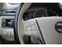 Volvo XC70 D4 FWD Inscription Edition | Schuif/kanteldak | Parkeerverwarming | Dealeronderhouden | Adaptive Cruise Control | Parkeersensoren voor + achter | Trekhaak | Stoelverwarming | 18'' Lichtmetalen velgen |