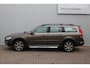 Volvo XC70 D4 FWD Inscription Edition | Schuif/kanteldak | Parkeerverwarming | Dealeronderhouden | Adaptive Cruise Control | Parkeersensoren voor + achter | Trekhaak | Stoelverwarming | 18'' Lichtmetalen velgen |