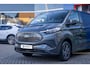 Ford E-Transit Cust. 340 L2H1 Limited 71 kWh | Nieuwe bus! | Camera | Apple Carplay/Android Auto | Stuur/stoel/voorruit verwarming | Digitaal dashboard | 2 zitplaatsen rechtsvoor | Achteruitrijcamera | Apple Carplay/Android Auto|telefoonintegratie premium