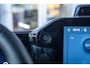 Ford E-Transit Cust. 340 L2H1 Limited 71 kWh | Nieuwe bus! | Camera | Apple Carplay/Android Auto | Stuur/stoel/voorruit verwarming | Digitaal dashboard | 2 zitplaatsen rechtsvoor | Achteruitrijcamera | Apple Carplay/Android Auto|telefoonintegratie premium
