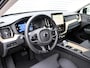 Volvo XC60 2.0 T6 Plug-in hybrid AWD Ultra Dark Automaat / Panoramadak / 360* camera / Trekhaak / Privacy Glass / All-seasonbanden