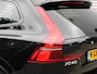 Volvo XC60 2.0 T6 Plug-in hybrid AWD Ultra Dark Automaat / Panoramadak / 360* camera / Trekhaak / Privacy Glass / All-seasonbanden