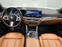 BMW 3-Serie 320i M Sport | Schuifdak | Camera | HeadUp Display | Stoelverwarming | Memory Stoelen