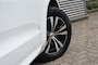 Volvo XC60 2.0 B4 MOMENTUM / 100% ONDERHOUDEN / CARPLAY / STOELVERW. / AFN. TREKH.