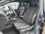 Renault Clio 1.0 TCe R.S. Line / 1e Eigenaar / 360 Graden Camera / Dealer Onderhouden / Apple Carplay & Android Auto / Climate Control / Dode Hoek Detectie / Keyless Entry & Start /