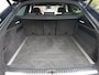 Audi Q8 55 TFSI e-hybrid quattro Black Line 394 Pk Automaat Navi / DAB / Apple Carplay / Pano-dak / 360 camera