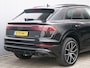 Audi Q8 55 TFSI e-hybrid quattro Black Line 394 Pk Automaat Navi / DAB / Apple Carplay / Pano-dak / 360 camera