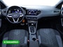 Volkswagen Polo 1.0 TSI R-Line Buss. 110 PK | Panok | Stoelverwarming | Adapt. Cruise | Travel Assist | Led | Sfeerverlichting| Automatisch inparkeren, Grootlicht assistent, Side assist, Apple Carplay/Android auto