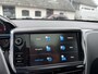 Peugeot 2008 1.2 Allure 110PK Vol Automaat, Cruise control, Panorama dak, Lichtmetaal, Dakrails, Parkeersensoren, Navigatie, half Leder