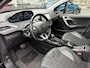 Peugeot 2008 1.2 Allure 110PK Vol Automaat, Cruise control, Panorama dak, Lichtmetaal, Dakrails, Parkeersensoren, Navigatie, half Leder