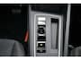 Volkswagen Golf Variant 1.0 eTSI Life Automaat | Navigatie | Achteruitrijcamera | Trekhaak