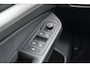 Volkswagen Golf Variant 1.0 eTSI Life Automaat | Navigatie | Achteruitrijcamera | Trekhaak