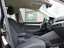 Volkswagen Golf Variant 1.0 eTSI Life Automaat | Navigatie | Achteruitrijcamera | Trekhaak