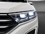 Volkswagen T-Roc 1.5 TSI 150pk DSG Sport · Camera · Trekhaak · Navigatie · Stoelverwarming · 18'' Inch ·