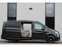 Mercedes-Benz V-klasse 300d / AMG / Exclusive / 4-Matic / 7-Pers / Pano / Luchtv / Elec Stoel voor+achter / Burmester / Vol Opties / NIEUWSTAAT