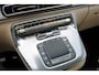 Mercedes-Benz V-klasse 300d / AMG / Exclusive / 4-Matic / 7-Pers / Pano / Luchtv / Elec Stoel voor+achter / Burmester / Vol Opties / NIEUWSTAAT