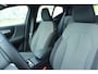 Volvo XC40 B4 Plus Dark | Trekhaak | Verwarmbare voorstoelen, stuurwiel en voorruit | Premium audio by Harman Kardon | Apple carplay/Android auto | Keyless