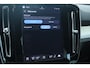Volvo XC40 B4 Plus Dark | Trekhaak | Verwarmbare voorstoelen, stuurwiel en voorruit | Premium audio by Harman Kardon | Apple carplay/Android auto | Keyless