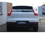 Volvo XC40 B4 Plus Dark | Trekhaak | Verwarmbare voorstoelen, stuurwiel en voorruit | Premium audio by Harman Kardon | Apple carplay/Android auto | Keyless