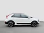 Kia Niro EV DynamicLine 64.8 kWh 204pk | SOH 100% | Carplay | Camera | Trekhaak | Halfleder | Adaptive Cruise | DAB | Navigatie | Keyless entry | Climate control | Regensensor
