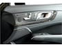 Mercedes-Benz SL 400 246kW/334pk Aut7 AMG SPORTPAKKET + SOFTLEDER + AIRSCARF + HARMAN/KARDON + NAVI COMAND + KEYLESS ENTRY&GO + BI-XENON + EL.WINDSCHERM + CARBON ACHTERKLEP + PANORAMA VARIO DAK + HOMELINK + PARKSENSOREN V&A + 18" LM-VELGEN!!
