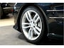 Mercedes-Benz SL 400 246kW/334pk Aut7 AMG SPORTPAKKET + SOFTLEDER + AIRSCARF + HARMAN/KARDON + NAVI COMAND + KEYLESS ENTRY&GO + BI-XENON + EL.WINDSCHERM + CARBON ACHTERKLEP + PANORAMA VARIO DAK + HOMELINK + PARKSENSOREN V&A + 18" LM-VELGEN!!