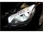 Mercedes-Benz SL 400 246kW/334pk Aut7 AMG SPORTPAKKET + SOFTLEDER + AIRSCARF + HARMAN/KARDON + NAVI COMAND + KEYLESS ENTRY&GO + BI-XENON + EL.WINDSCHERM + CARBON ACHTERKLEP + PANORAMA VARIO DAK + HOMELINK + PARKSENSOREN V&A + 18" LM-VELGEN!!