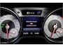 Mercedes-Benz SL 400 246kW/334pk Aut7 AMG SPORTPAKKET + SOFTLEDER + AIRSCARF + HARMAN/KARDON + NAVI COMAND + KEYLESS ENTRY&GO + BI-XENON + EL.WINDSCHERM + CARBON ACHTERKLEP + PANORAMA VARIO DAK + HOMELINK + PARKSENSOREN V&A + 18" LM-VELGEN!!