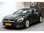 Mercedes-Benz SL 400 246kW/334pk Aut7 AMG SPORTPAKKET + SOFTLEDER + AIRSCARF + HARMAN/KARDON + NAVI COMAND + KEYLESS ENTRY&GO + BI-XENON + EL.WINDSCHERM + CARBON ACHTERKLEP + PANORAMA VARIO DAK + HOMELINK + PARKSENSOREN V&A + 18" LM-VELGEN!!