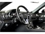 Mercedes-Benz SL 400 246kW/334pk Aut7 AMG SPORTPAKKET + SOFTLEDER + AIRSCARF + HARMAN/KARDON + NAVI COMAND + KEYLESS ENTRY&GO + BI-XENON + EL.WINDSCHERM + CARBON ACHTERKLEP + PANORAMA VARIO DAK + HOMELINK + PARKSENSOREN V&A + 18" LM-VELGEN!!