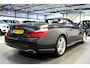 Mercedes-Benz SL 400 246kW/334pk Aut7 AMG SPORTPAKKET + SOFTLEDER + AIRSCARF + HARMAN/KARDON + NAVI COMAND + KEYLESS ENTRY&GO + BI-XENON + EL.WINDSCHERM + CARBON ACHTERKLEP + PANORAMA VARIO DAK + HOMELINK + PARKSENSOREN V&A + 18" LM-VELGEN!!