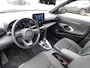 Toyota Yaris Cross 1.5 Hybrid 130 Dynamic + Comfort Pack dodehoekdetectie / stoelverwarming / stuurwielverwarming / parkeersensoren voor + achter / Navigatie / Apple Carplay / Android Auto / parkeercamera / 10 jaar Toyota garantie / rijklaarprijs incl. Toyota Pechhulppas