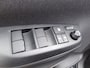Toyota Yaris Cross 1.5 Hybrid 130 Dynamic + Comfort Pack dodehoekdetectie / stoelverwarming / stuurwielverwarming / parkeersensoren voor + achter / Navigatie / Apple Carplay / Android Auto / parkeercamera / 10 jaar Toyota garantie / rijklaarprijs incl. Toyota Pechhulppas