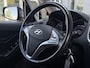 Hyundai ix20 1.6i Go! Zomer & Winterbanden | Parkeersensoren | Trekhaak | 16 Inch Lichtmetalen Velgen