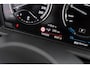 BMW X1 xDrive25e High Executive | M-Sport | Plug-in Hybrid (PHEV) | Panoramadak | LED Koplampen Adaptief | Cruise Control Adaptief | Achteruitrijcamera | Parkeerassistent | Head-up Display | Sportstoelen | Keyless Entry | Elektrische Achterklep | Navigatie