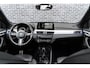 BMW X1 xDrive25e High Executive | M-Sport | Plug-in Hybrid (PHEV) | Panoramadak | LED Koplampen Adaptief | Cruise Control Adaptief | Achteruitrijcamera | Parkeerassistent | Head-up Display | Sportstoelen | Keyless Entry | Elektrische Achterklep | Navigatie