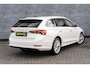 Skoda Octavia Combi 1.4 TSI iV PHEV Business Edition | Plug-in Hybrid | Achteruitrijcamera | Parkeersensoren | Keyless Entry | Sunset Glas | Stoelverwarming voor en achter | Lichtmetalen Velgen 17 inch | Navigatie | Apple Carplay | Android Auto