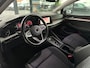 Volkswagen Golf Variant 1.0 eTSI Life | Automaat | Adaptive Cruise | Navi | LMV | PDC | LED | Climate | Dealer Onderhouden |